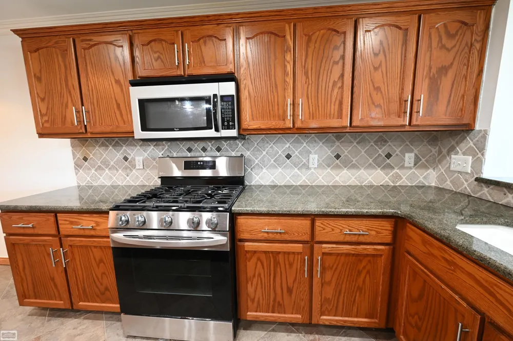 28777 Berwick Court Chesterfield Township, MI 48047