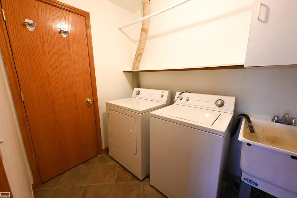 28777 Berwick Court Chesterfield Township, MI 48047