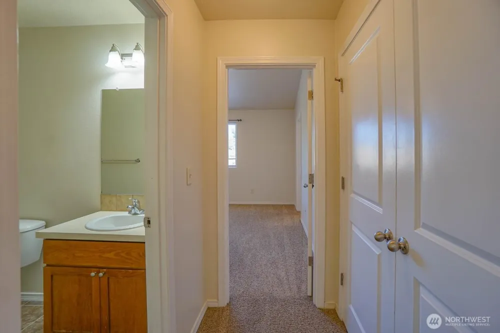 3355 NW 47 th Drive NW Camas, WA 98607