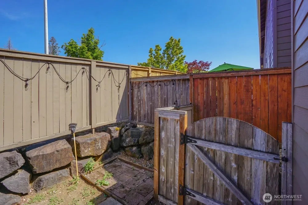 3355 NW 47 th Drive NW Camas, WA 98607