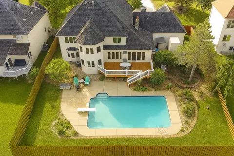 171 Red Oaks Drive