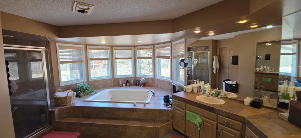 171 Red Oaks Drive Vadnais Heights, MN 55127