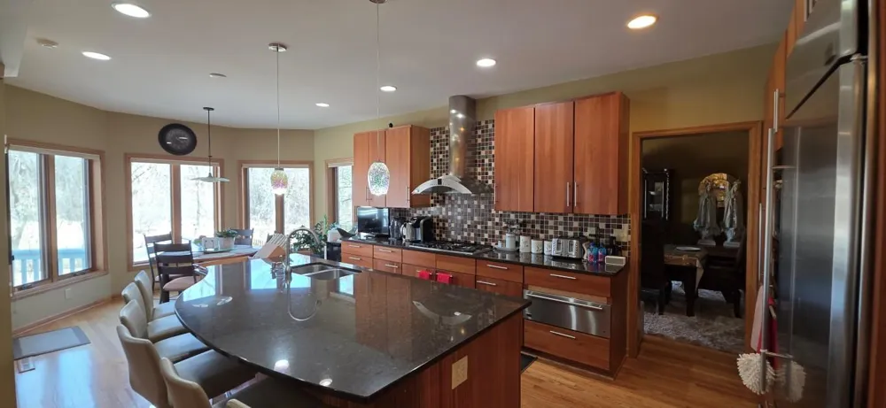 171 Red Oaks Drive Vadnais Heights, MN 55127