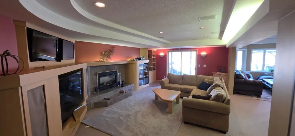 171 Red Oaks Drive Vadnais Heights, MN 55127