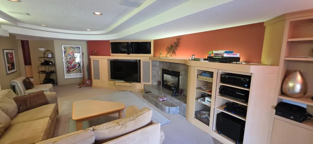 171 Red Oaks Drive Vadnais Heights, MN 55127