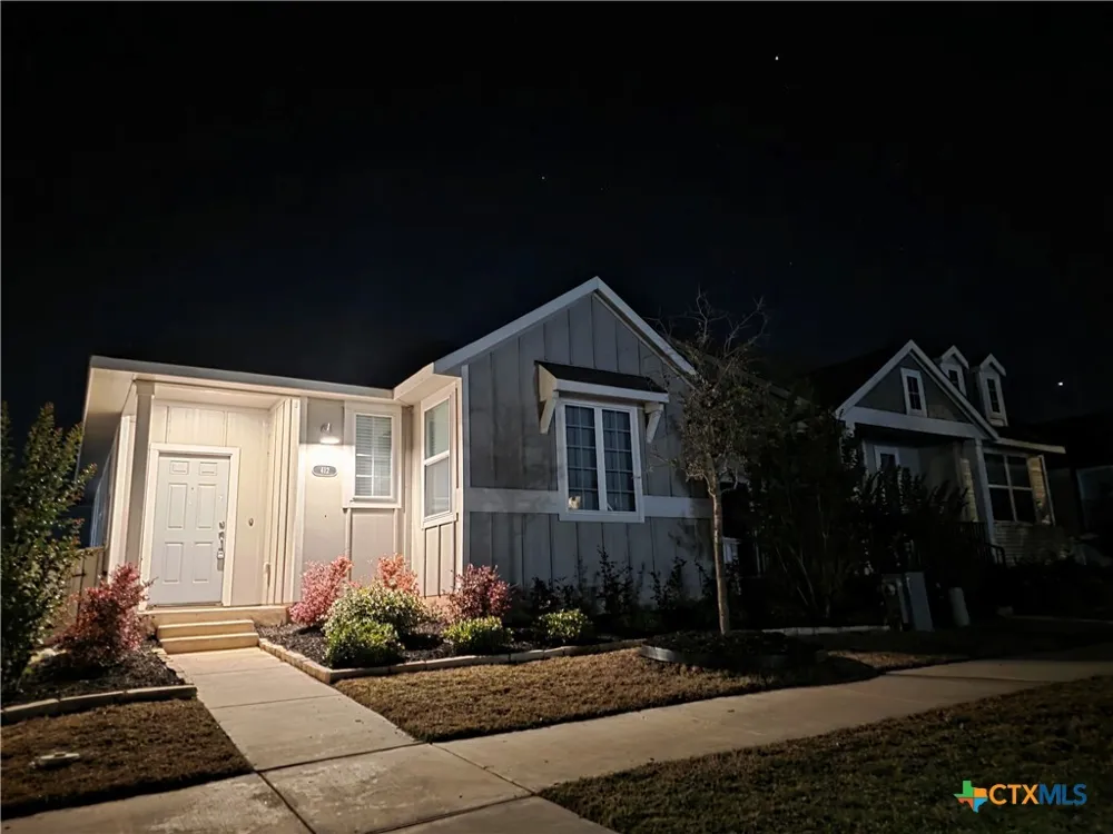 412 Hortus Drive Kyle, TX 78640