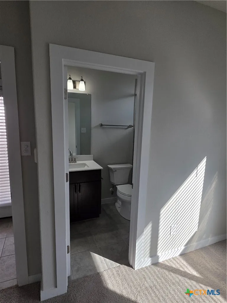 412 Hortus Drive Kyle, TX 78640