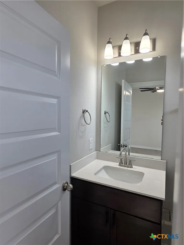 412 Hortus Drive Kyle, TX 78640