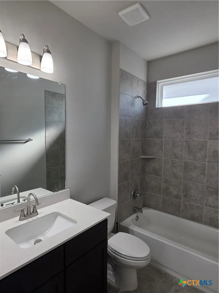 412 Hortus Drive Kyle, TX 78640