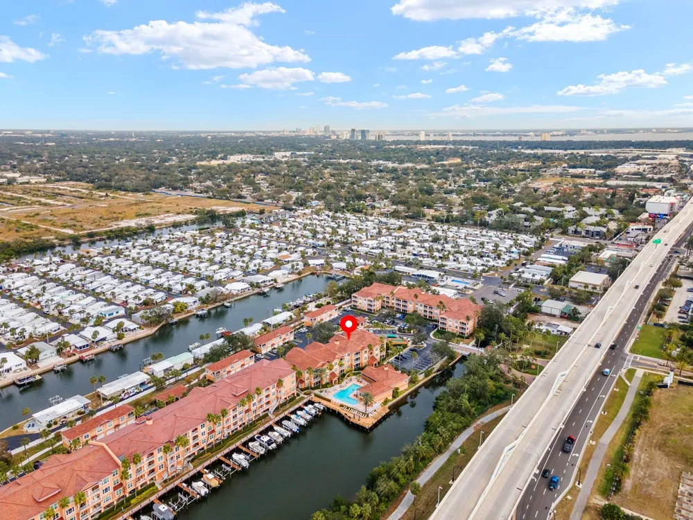 5000 CULBREATH KEY WAY #4303 Tampa, FL 33611