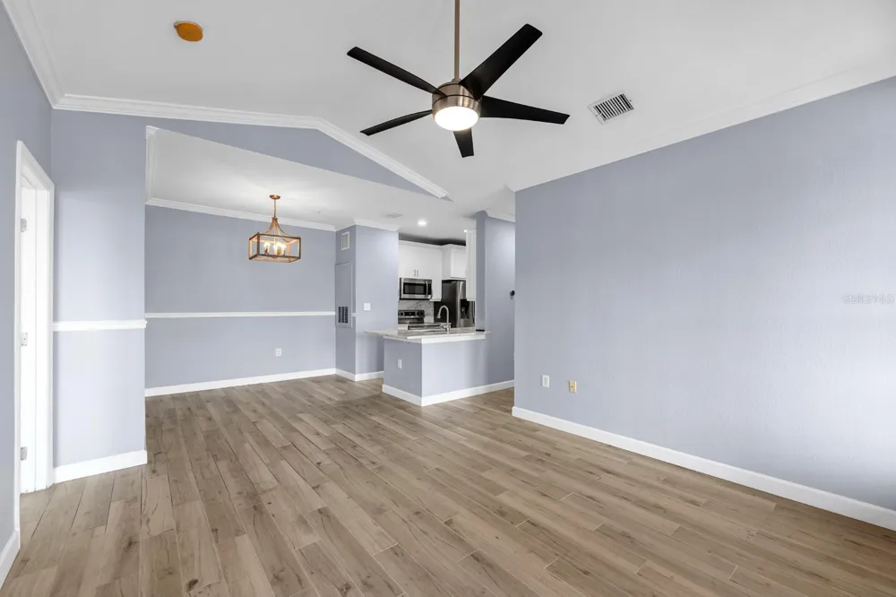5000 CULBREATH KEY WAY #4303 Tampa, FL 33611