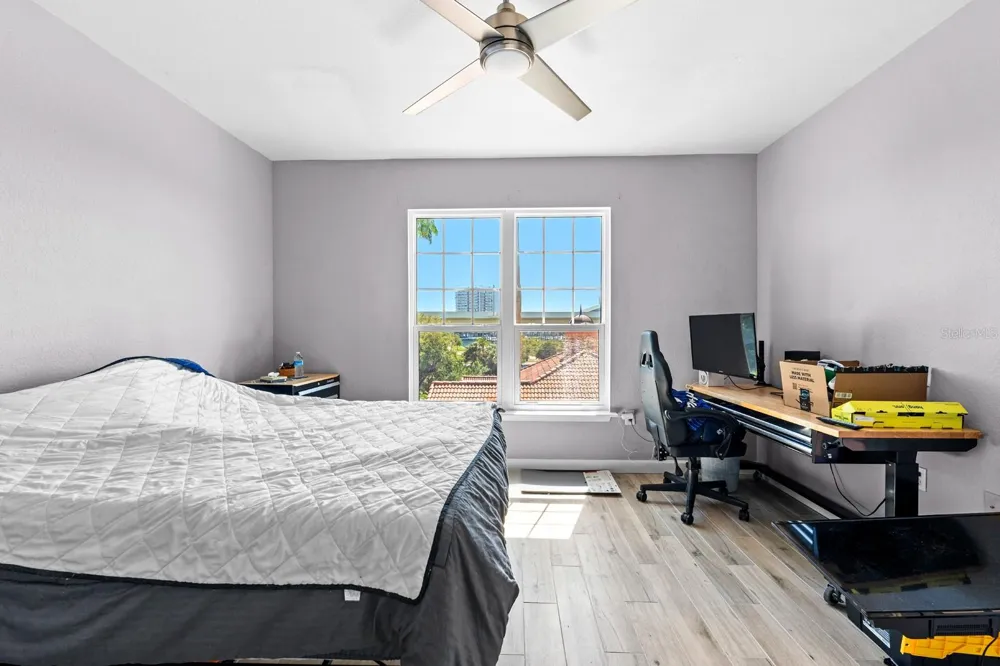5000 CULBREATH KEY WAY #4303 Tampa, FL 33611