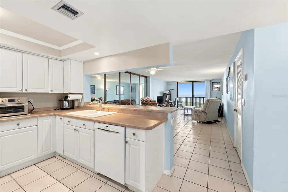 1890 ATLANTIC AVENUE #A302 Cocoa Beach, FL 32931