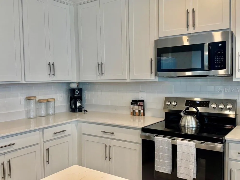 19116 SCALLOP LOOP #207 Lakewood Ranch, FL 34211