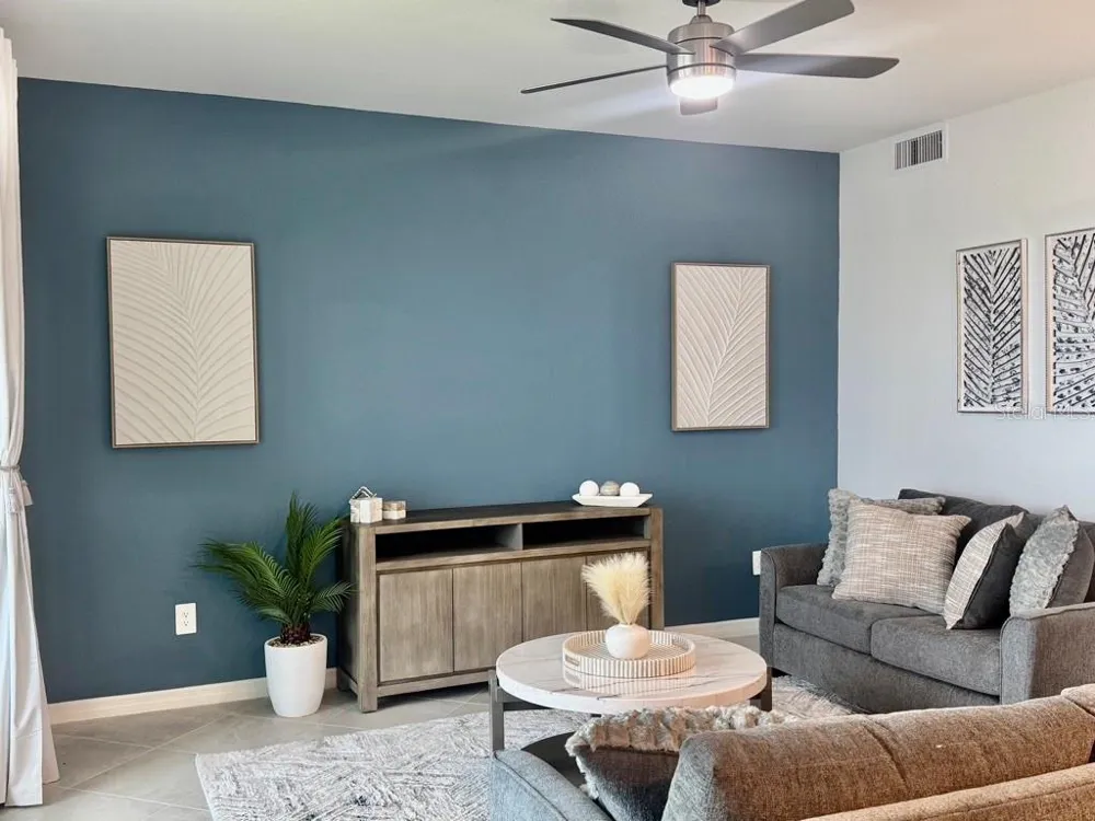 19116 SCALLOP LOOP #207 Lakewood Ranch, FL 34211