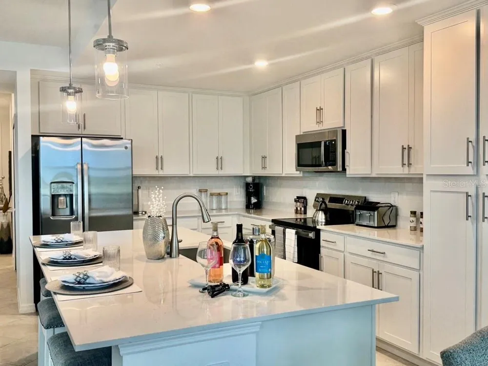 19116 SCALLOP LOOP #207 Lakewood Ranch, FL 34211