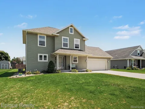 8686 Summer Ridge Drive