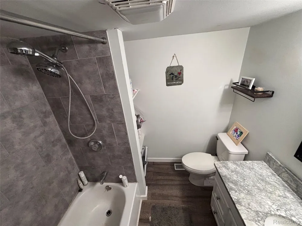 5802 Morganport Drive Bridgeport Charter Township, MI 48601