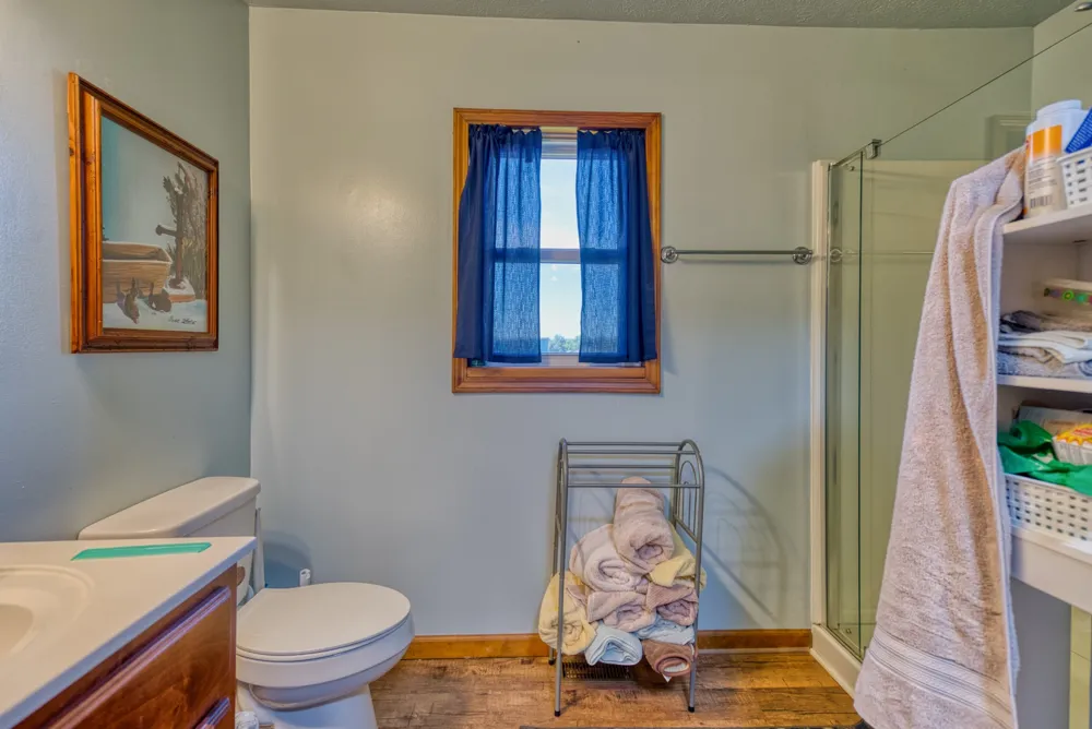 1402 Stuart Chapel Rd Lewisburg, KY 42256