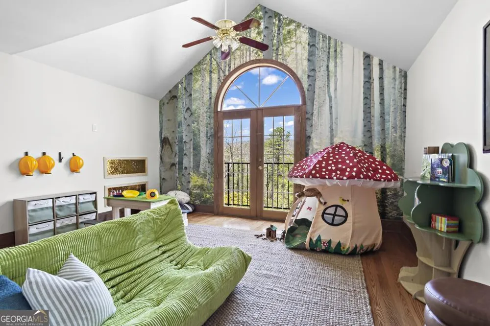 280 Wilfar Strasse Helen, GA 30545