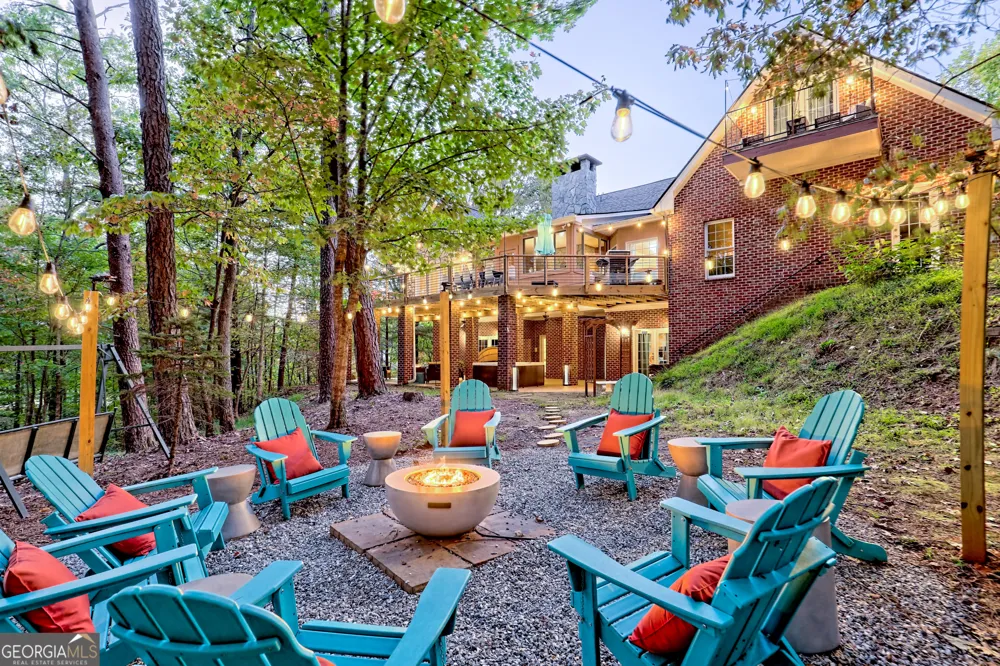 280 Wilfar Strasse Helen, GA 30545