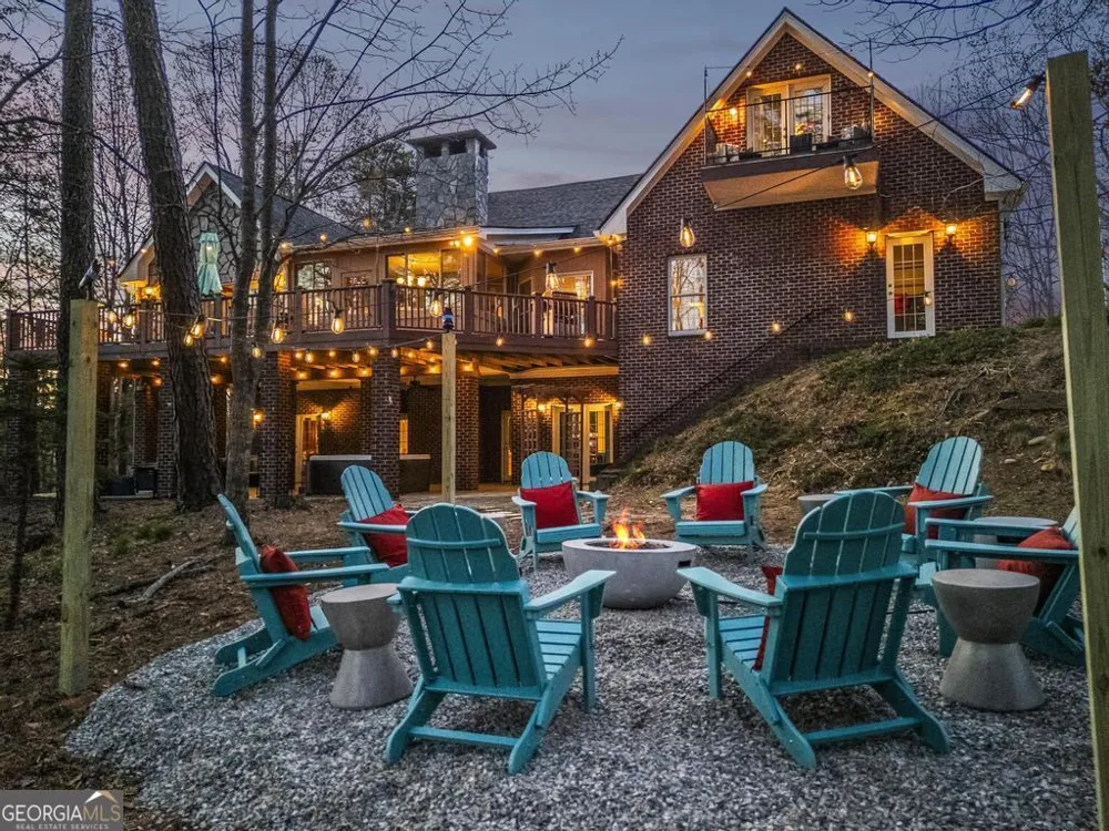 280 Wilfar Strasse Helen, GA 30545
