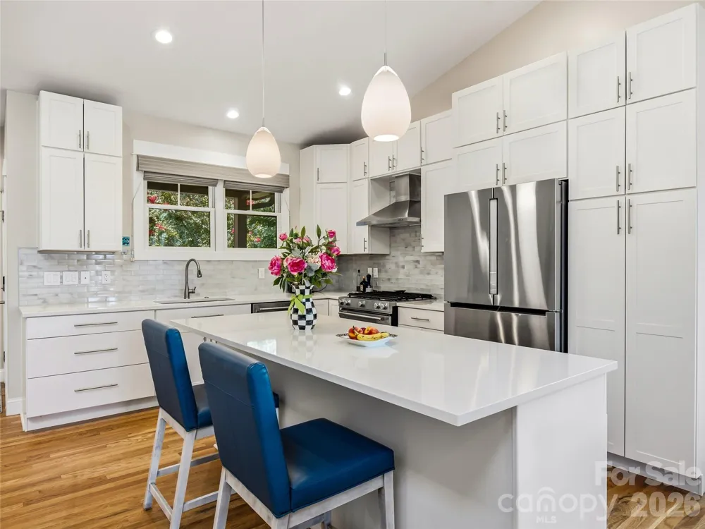 409 Kessler Place Asheville, NC 28804