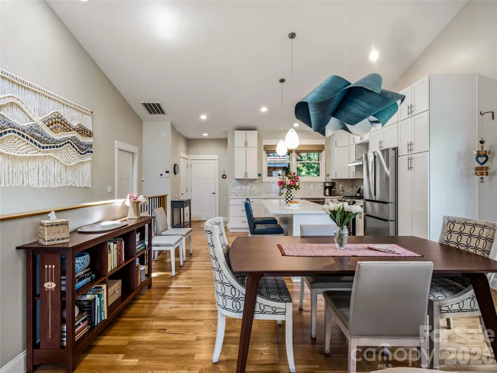 409 Kessler Place Asheville, NC 28804