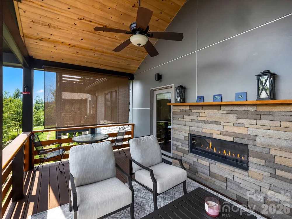 409 Kessler Place Asheville, NC 28804