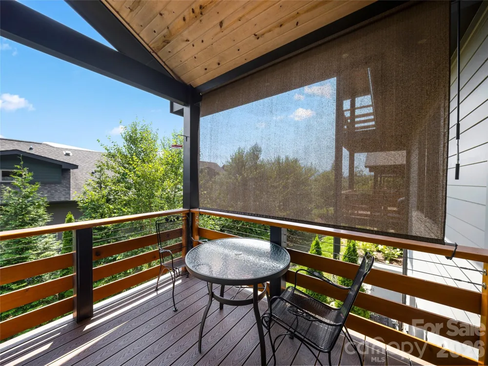 409 Kessler Place Asheville, NC 28804
