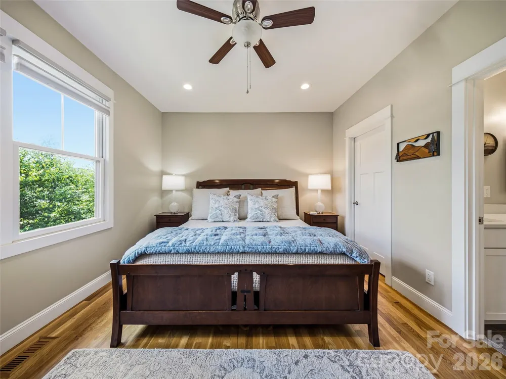 409 Kessler Place Asheville, NC 28804