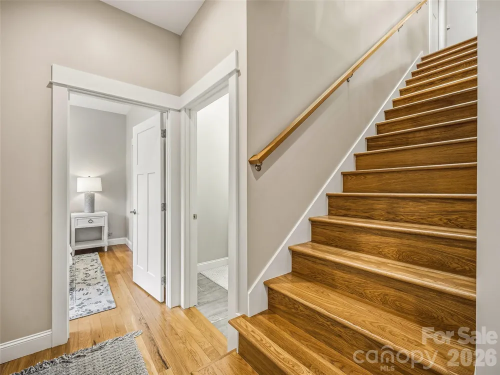 409 Kessler Place Asheville, NC 28804