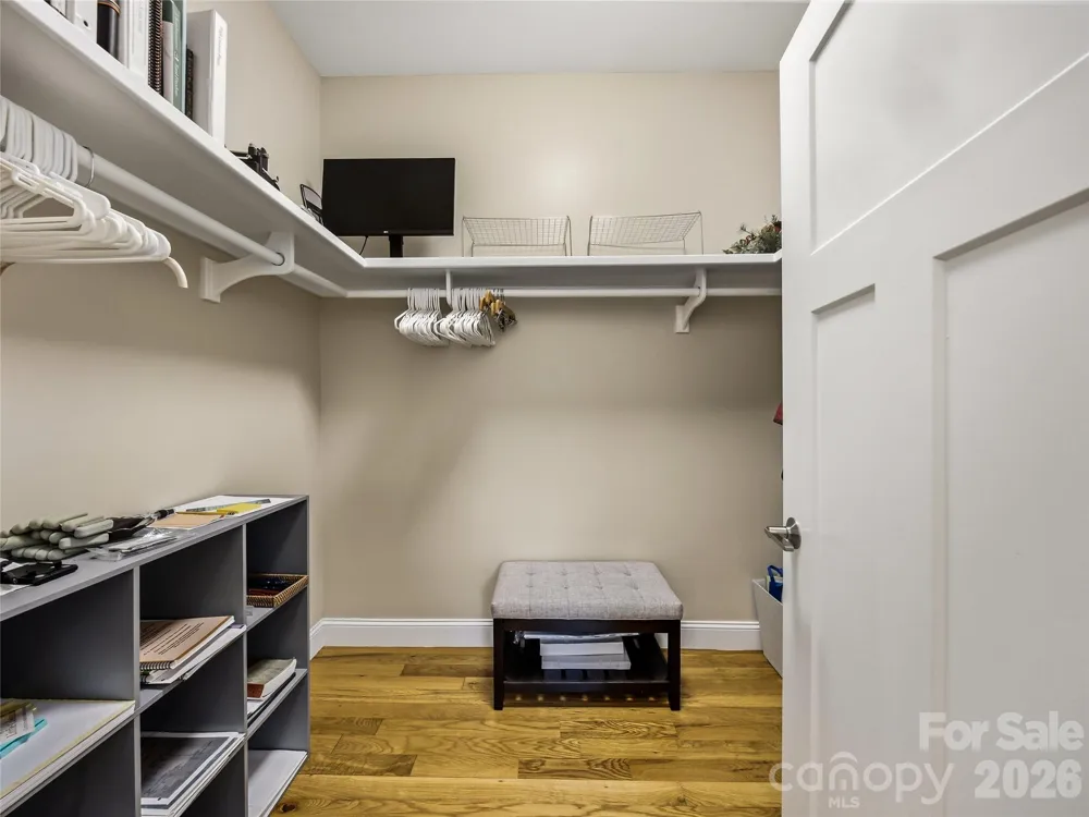 409 Kessler Place Asheville, NC 28804