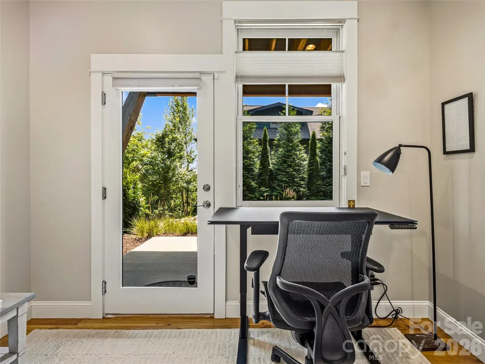 409 Kessler Place Asheville, NC 28804