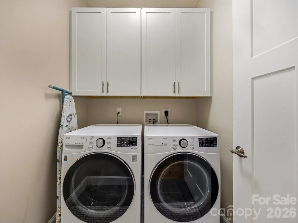 409 Kessler Place Asheville, NC 28804