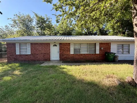 600 W Minnie Street