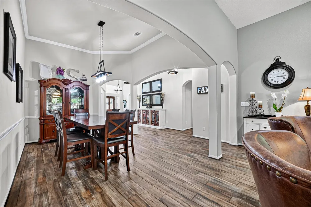 2414 Alexandra Deer Park, TX 77536
