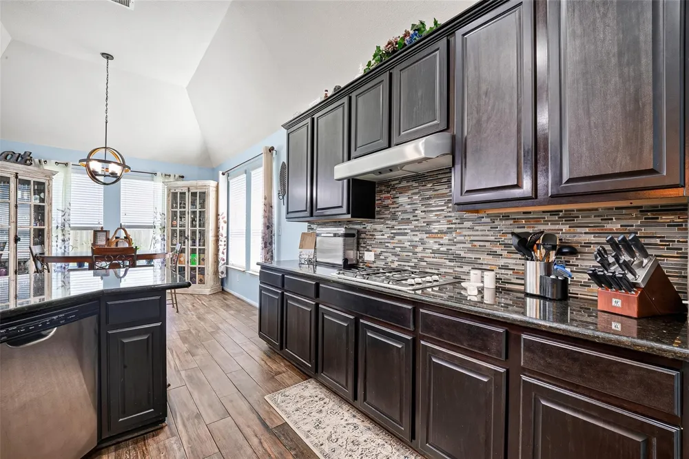 2414 Alexandra Deer Park, TX 77536