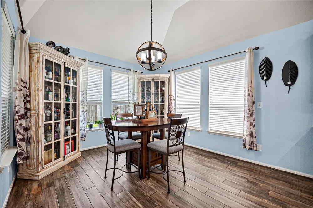 2414 Alexandra Deer Park, TX 77536