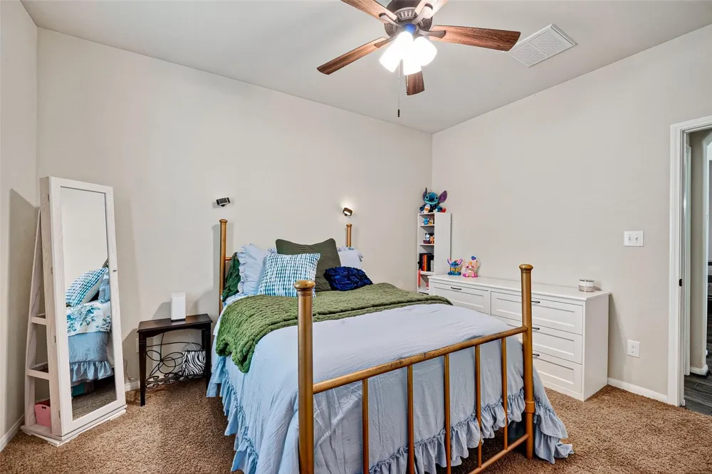 2414 Alexandra Deer Park, TX 77536