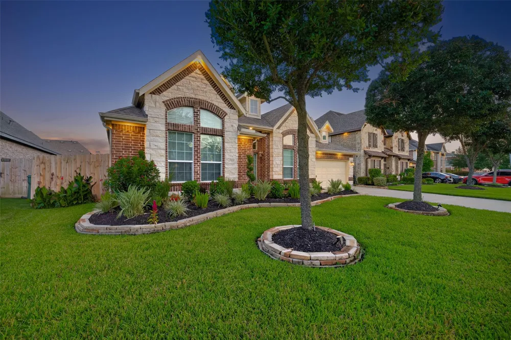 2414 Alexandra Deer Park, TX 77536