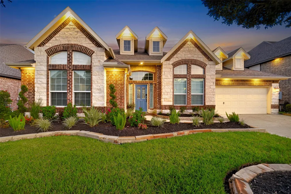 2414 Alexandra Deer Park, TX 77536