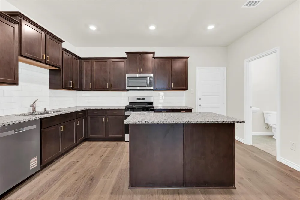 1328 Kimzey Street Royse City, TX 75189