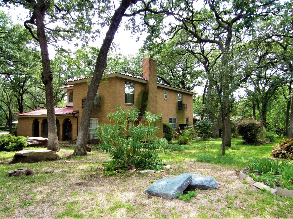 1815 Greenwood Drive Denton, TX 76209
