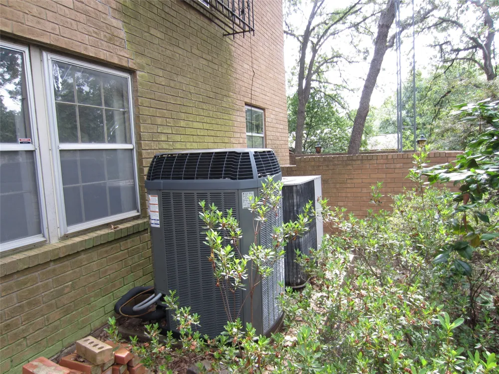 1815 Greenwood Drive Denton, TX 76209
