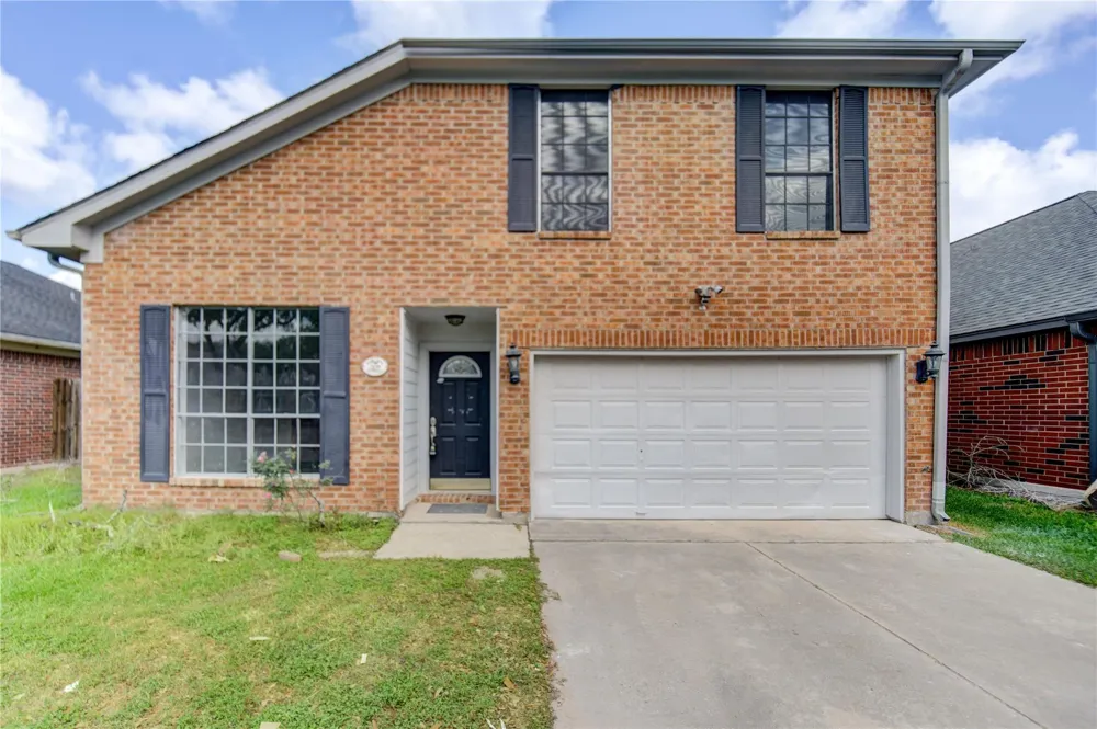 308 Ranch House Road Angleton, TX 77515