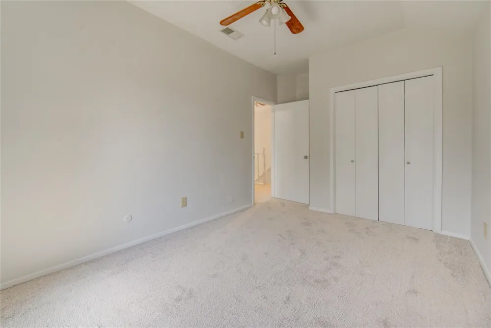 308 Ranch House Road Angleton, TX 77515