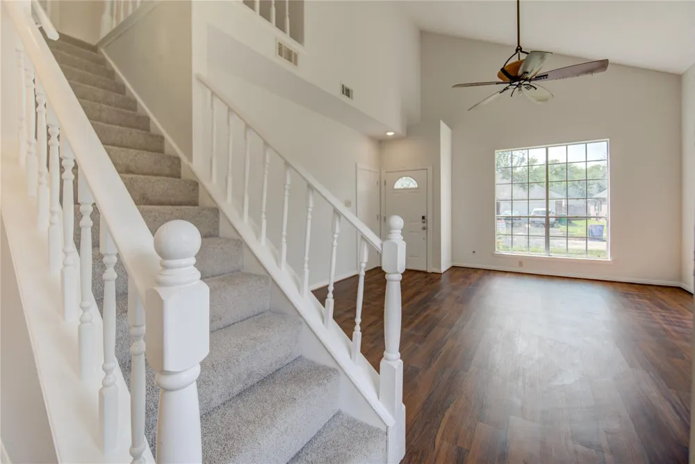 308 Ranch House Road Angleton, TX 77515