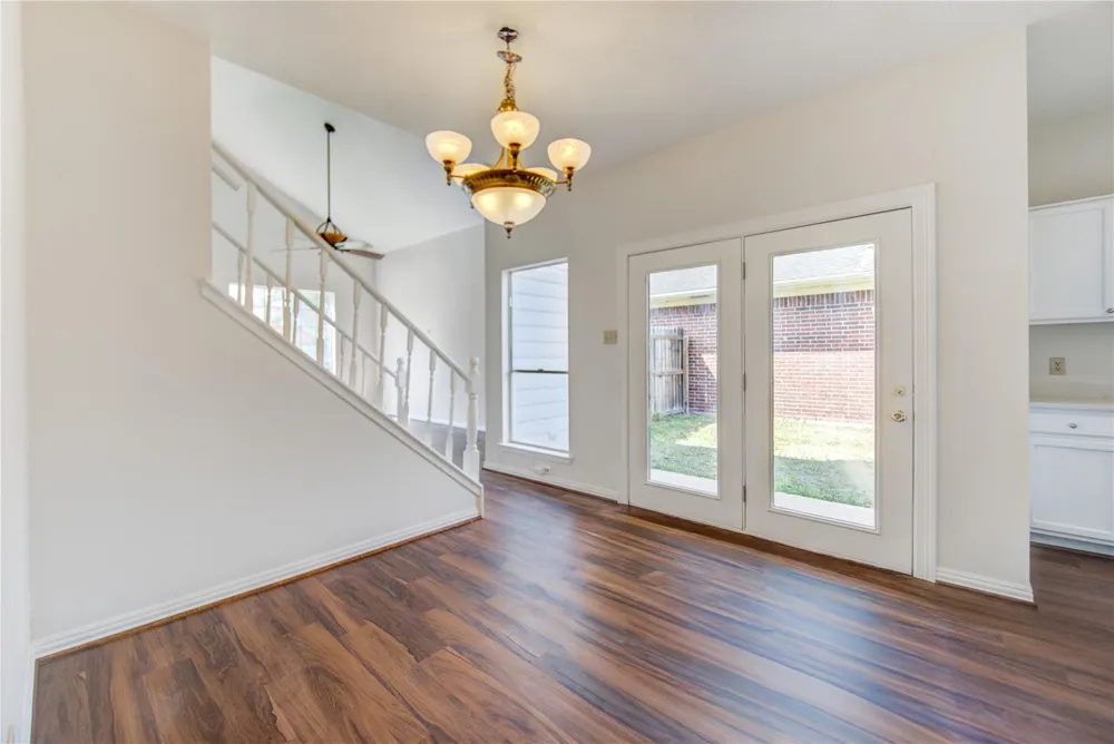 308 Ranch House Road Angleton, TX 77515