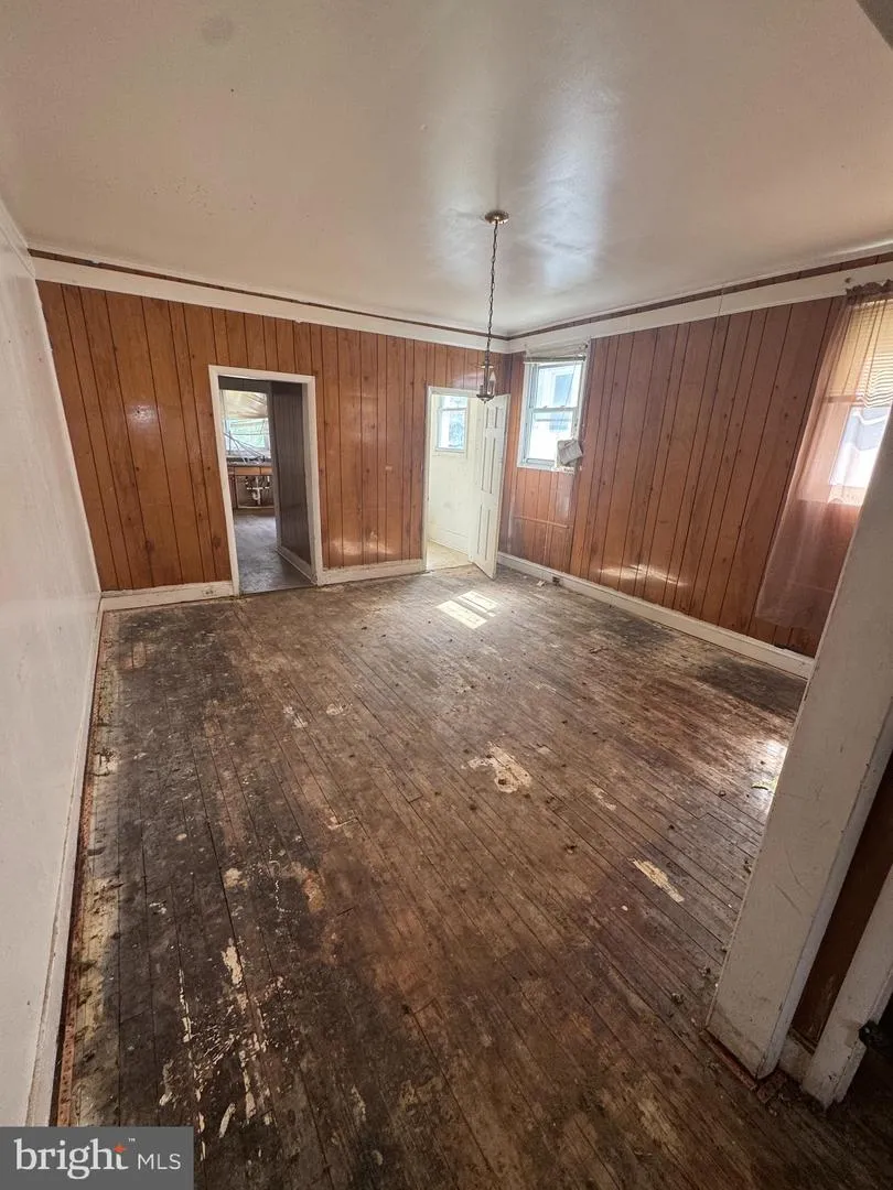 729 E 41ST STREET Baltimore, MD 21218